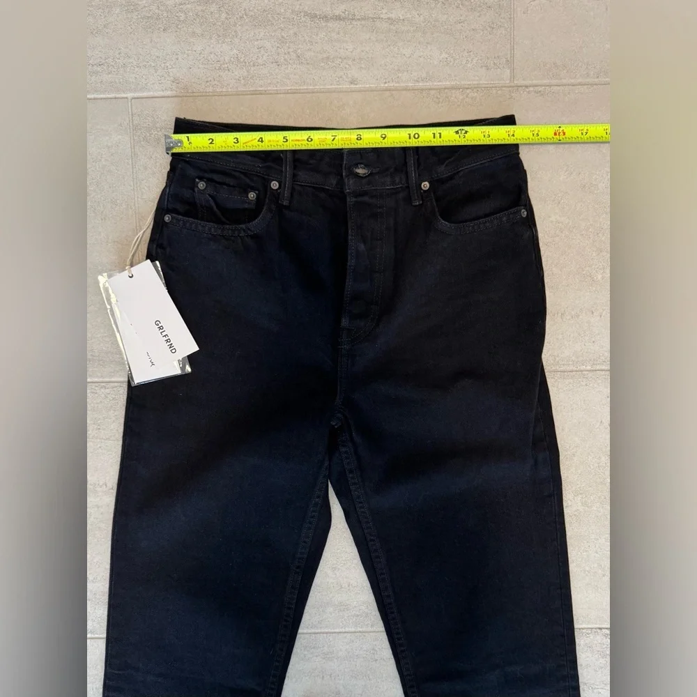 NWT - GRLFRND Woman’s Dark‎ Black Straight Jeans
(Listing #24) - Picture 6 of 7